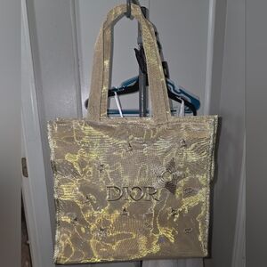 Dior 2 piece Beautiful Holiday Gold Mesh Tote & Makeup Bag. NWOT